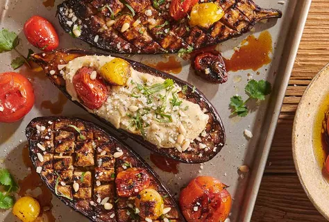 Gegrilde aubergine met tamarindepasta