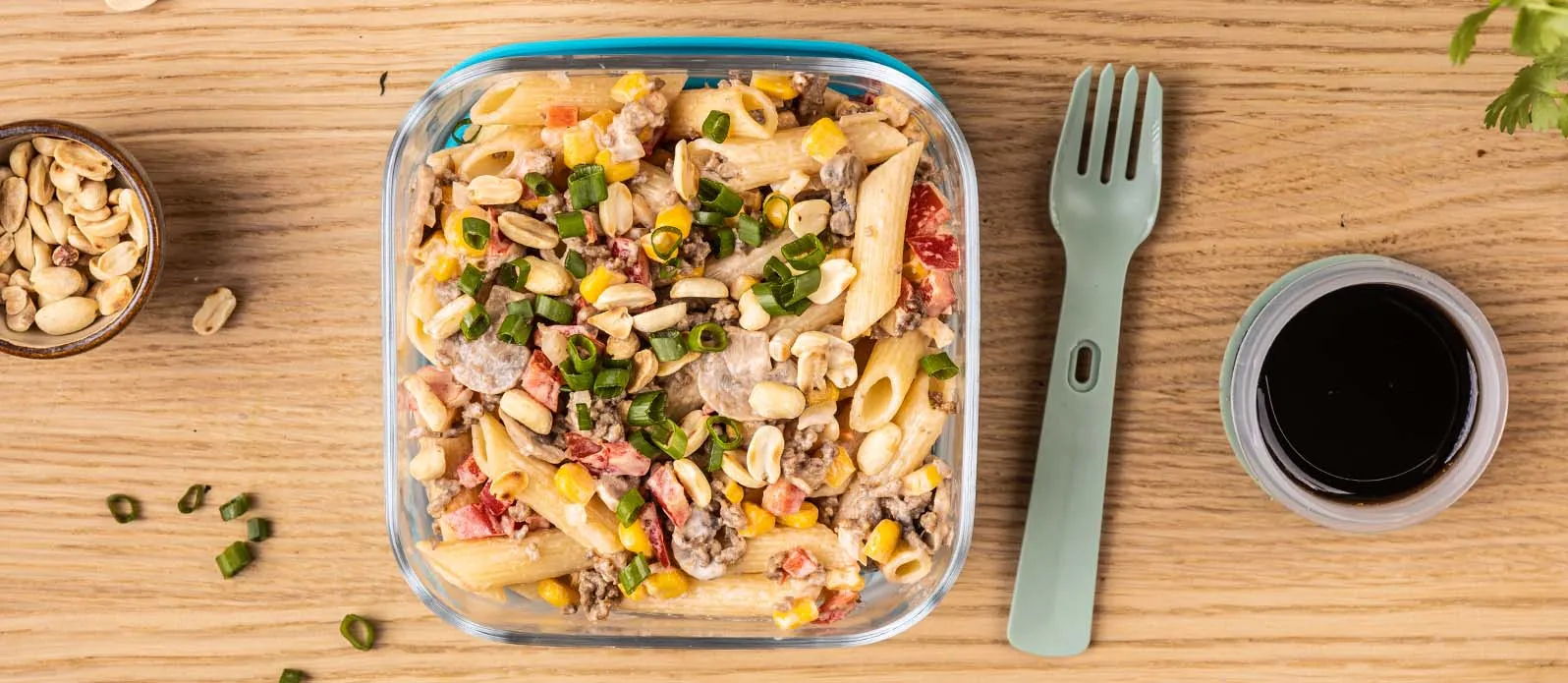 Pastasalade met rundvlees en champignons