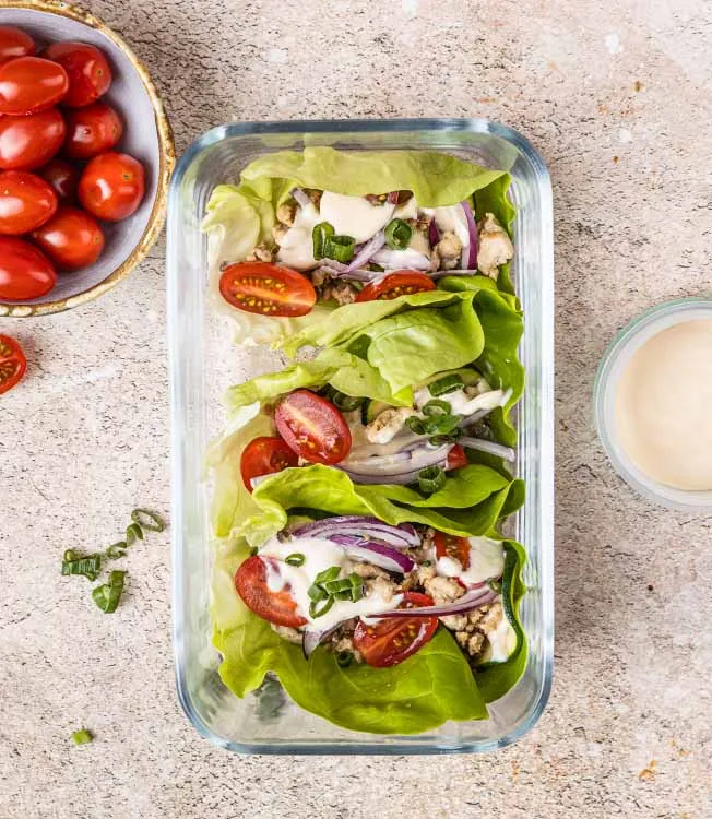 Slawraps met kalkoen en dressing