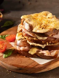 Croque-monsieur met zoete soja