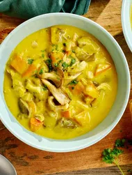 Chowder met oesterzwam en kip