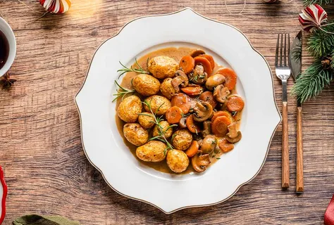 Vegetarische stoofpot met champignons en donker bier