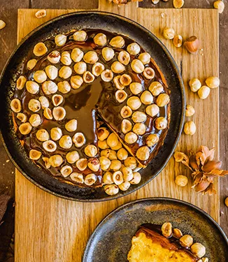 Pompoencheesecake met cranberry’s, karamel en hazelnoten