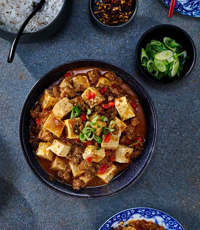 Mapo tofu met pittig rundvlees en chili-crisp