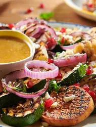Salade met gegrilde groenten en feta