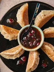 Kool- en paddenstoelgyoza (dumplings)