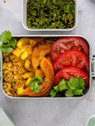 Linzenbowl met gebakken pompoen