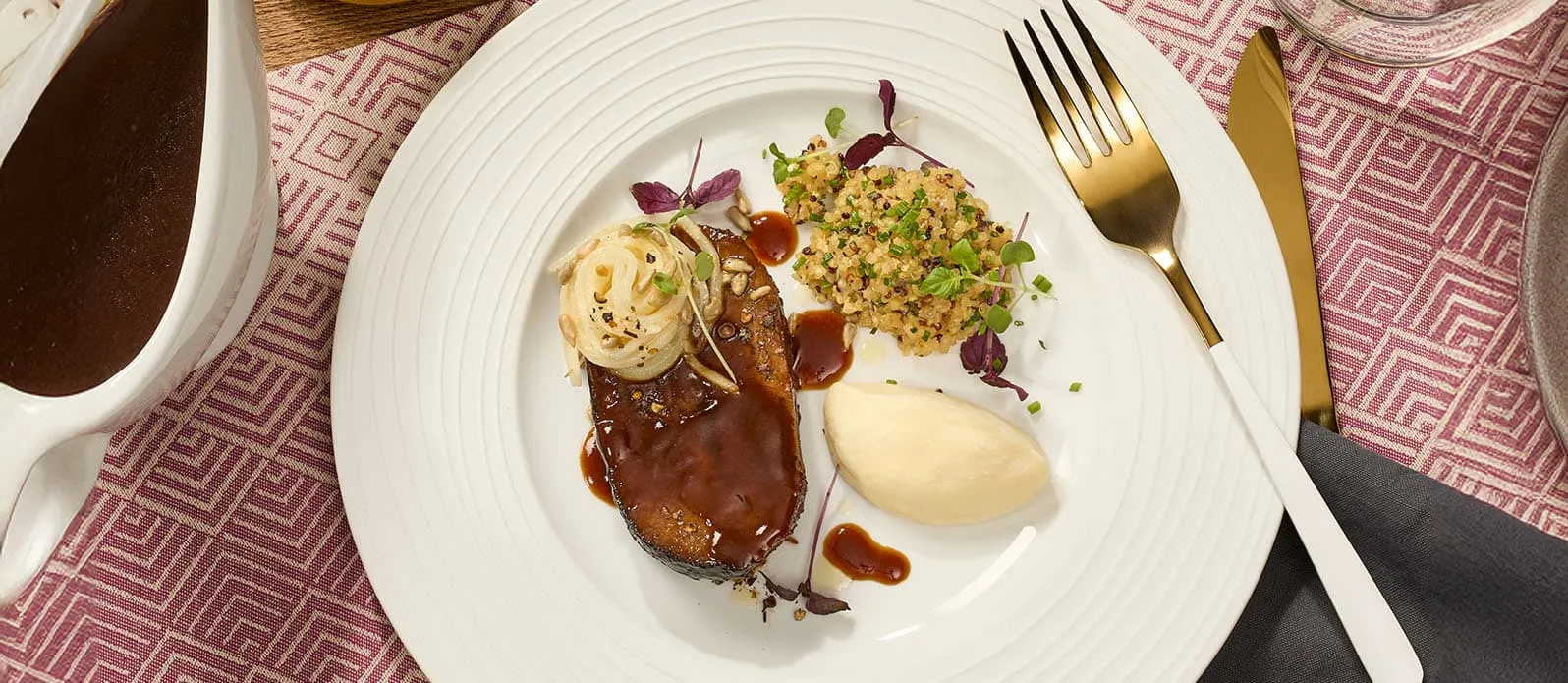 Gestoofde runderlap met knolselderij en quinoa