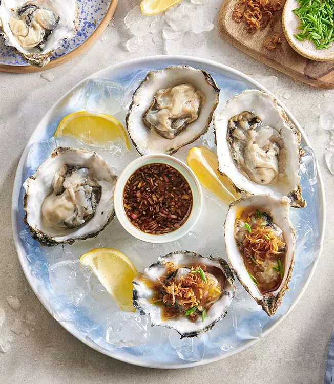 Aziatische oesters in teriyakidressing