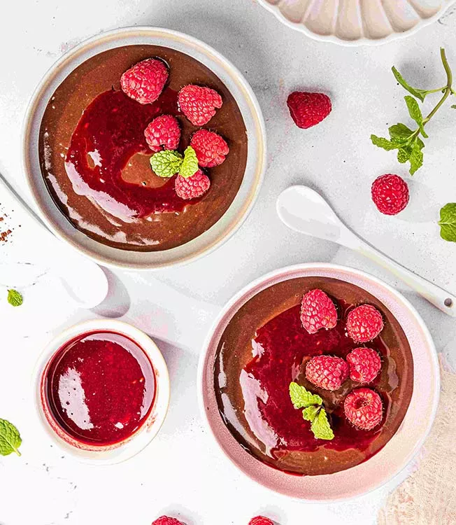 Chocolade-rijstpudding met frambozensaus