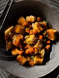 Knapperige sesamtofu