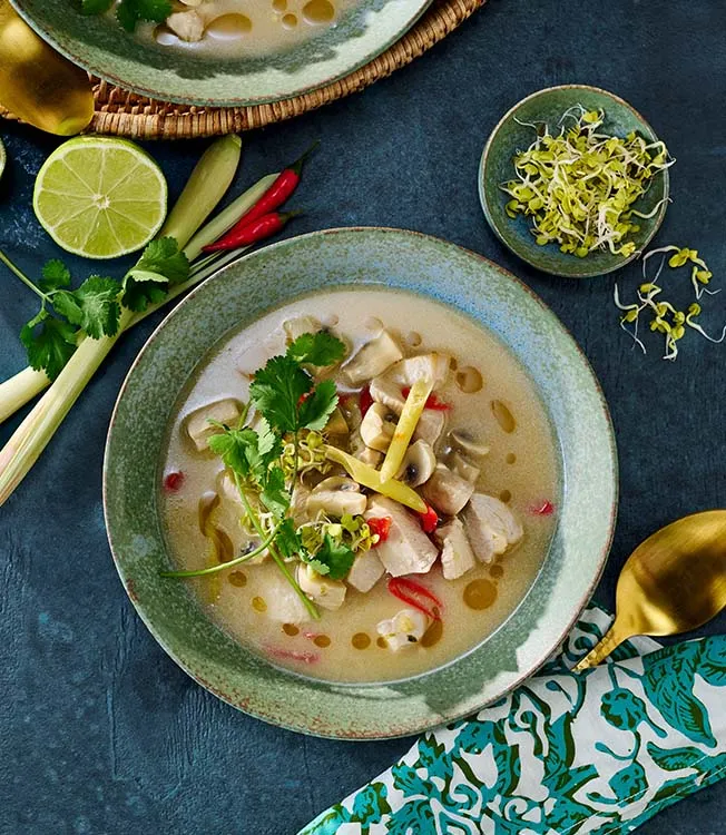 Tom kha gai met kip