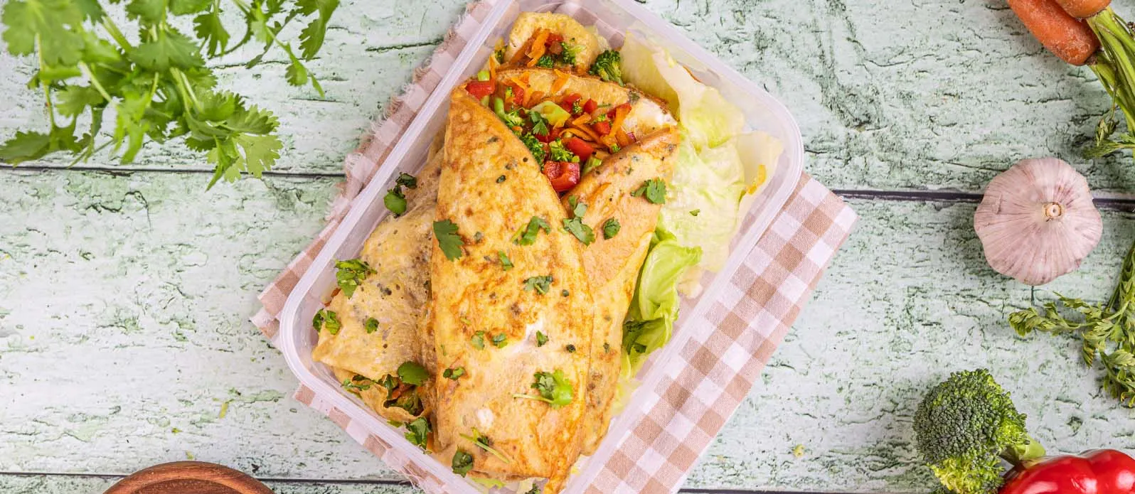 Aziatische omelet met roergebakken groenten